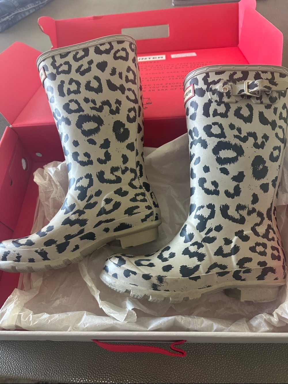 Hunter Girl’s Leopard Print Rain Boots - greyish & Black - Picture 2 of 7